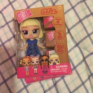 Boxy Girls by Jay Play Ellie